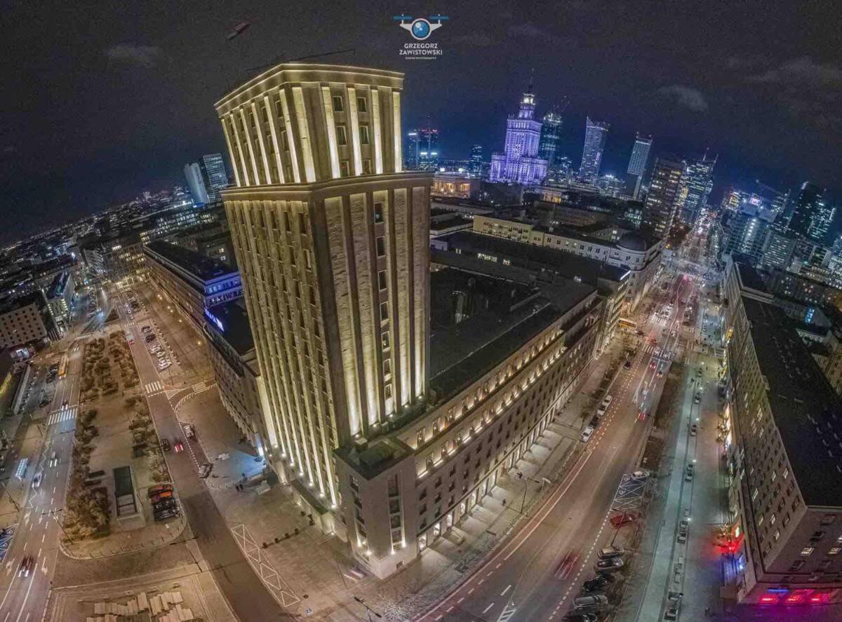 Palace 2 Wifi 600 Mbs 55'Tv Netflix Hbo 2Xmetro Appletv Varsovia Exterior foto